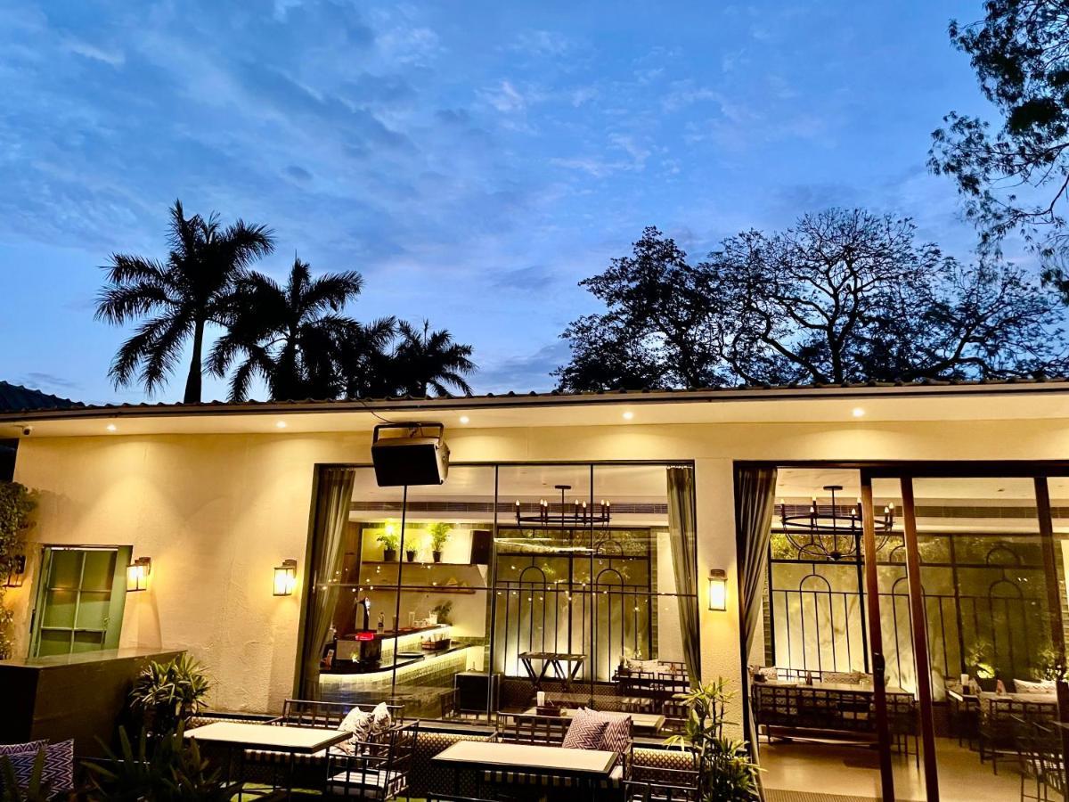 Kingston Resort Kanpur Exterior photo