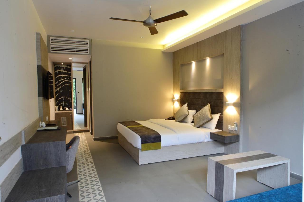 Kingston Resort Kanpur Exterior photo